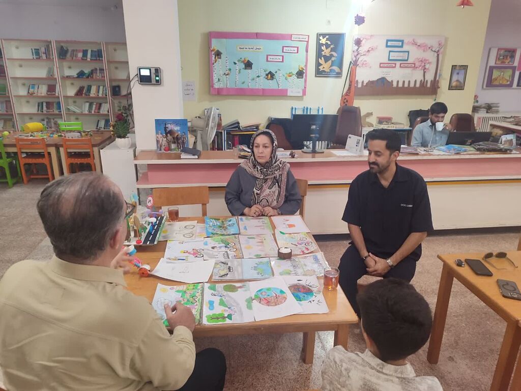 مسابقه روز بدون خودرو با همکاری کانون و هیأت دوچرخه سواری کاشمر
