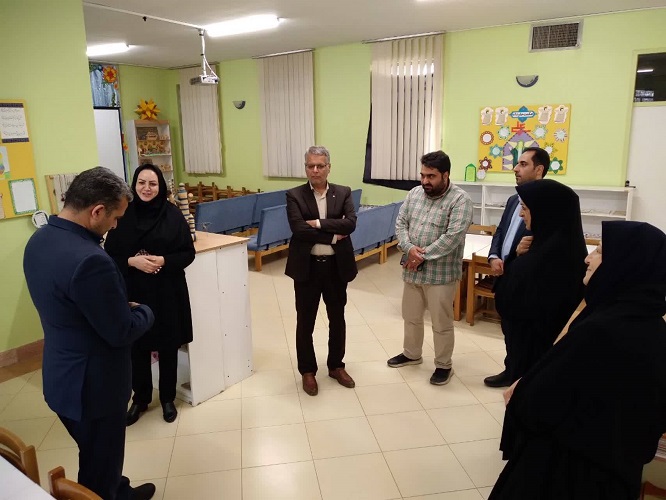 تأکید بر توسعه زیرساخت‌های فرهنگی و گسترش همکاری‌های مشترک کانون و فرمانداری در نایین