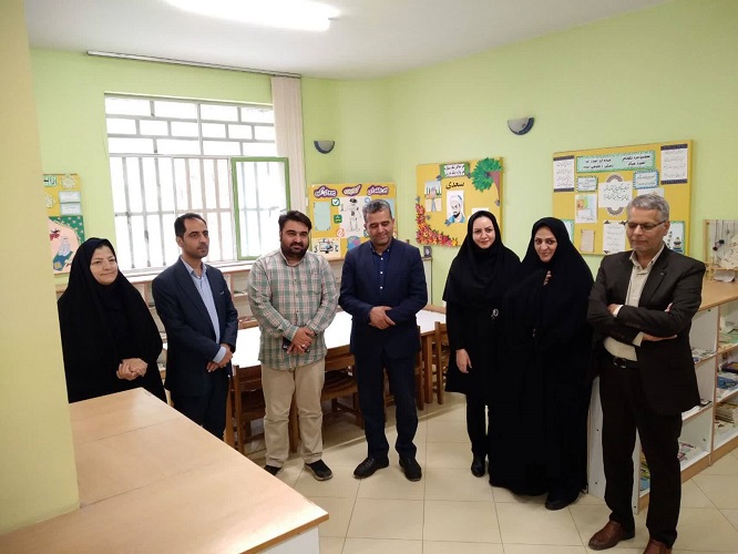 تأکید بر توسعه زیرساخت‌های فرهنگی و گسترش همکاری‌های مشترک کانون و فرمانداری در نایین