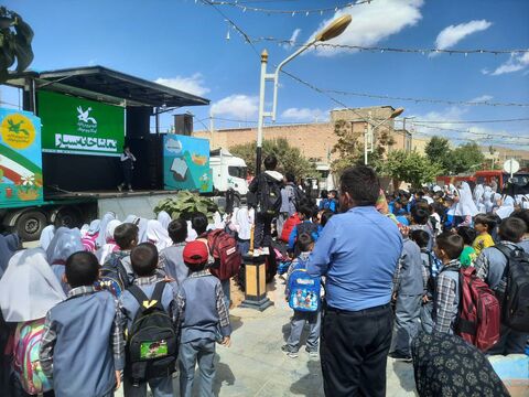 تماشاخانه سیار کانون؛ روایت وطن و مقاومت روی صحنه شهرهای فریدون‌شهر، برف‌انبار و داران