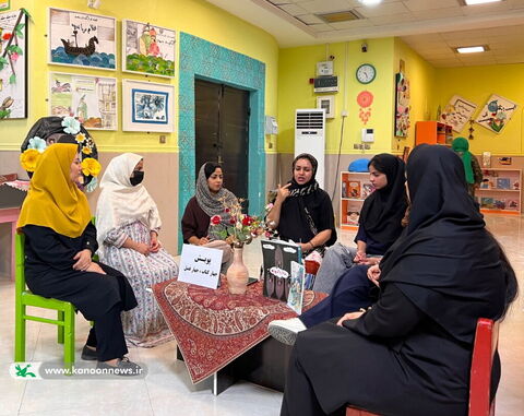 سلسله‌نشست‌های «یک کتاب، یک گفتگوی خانوادگی» در مراکز سیراف، دیر و دالکی برگزار شد