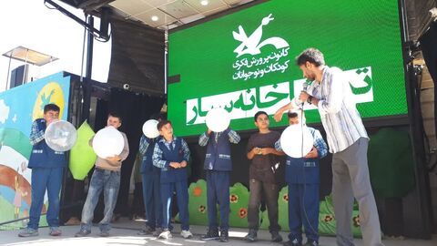 کرمانشاه.  تماشاخانه سیار. سنقر