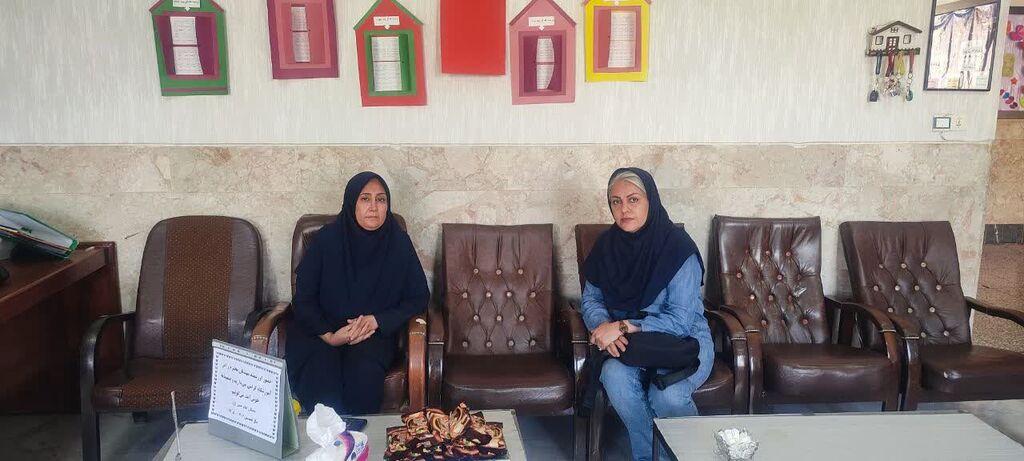مرکز شماره ۱۴ کانون کرمانشاه گرامیداشت هفته دفاع مقدس را در مدرسه برگزار کرد