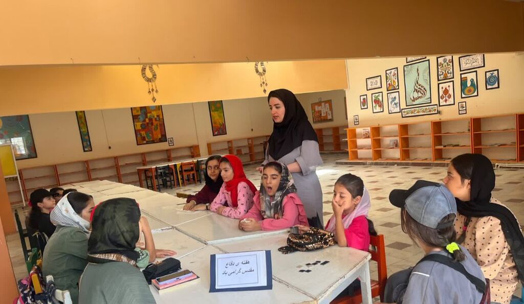 برنامههایی با موضوع دفاع مقدس در مرکز شماره ۳ کانون کرمانشاه اجرا شد