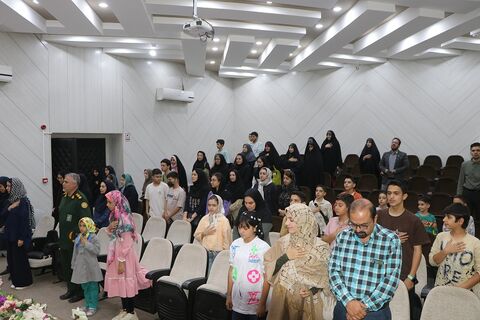 گزارش تصویری عصر شعر«شقایق‌ها هم کودک بودند»؛ روایت شاعرانه کودکان جنگ در قاب ادبیات پایداری
