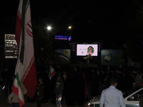 اجرای شبانه تماشاخانه سیار کانون در چادگان؛ روایت شادابی در قاب هنر برای کودکان و نوجوانان