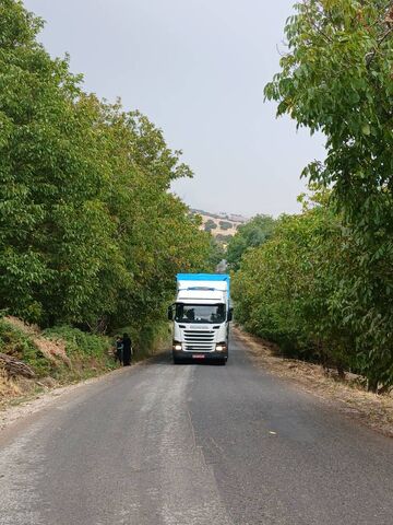 کرمانشاه.  تماشاخانه سیار.  روستای چم‌زرشک
