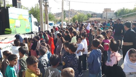 کرمانشاه.  تماشاخانه سیار.  روستای چم‌زرشک