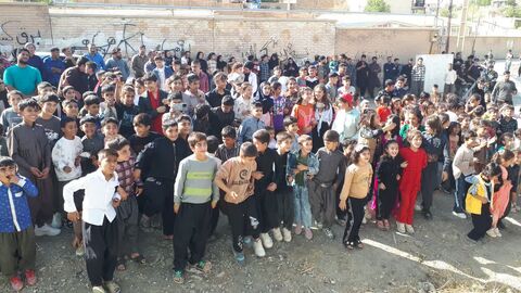 کرمانشاه.  تماشاخانه سیار.  روستای چم‌زرشک