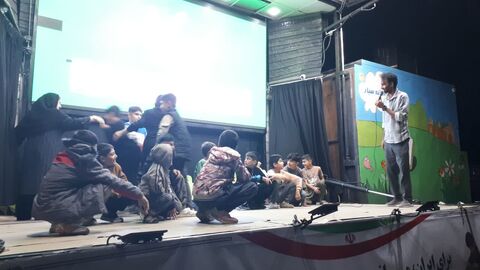 کرمانشاه.  تماشاخانه سیار. سرمست گواور