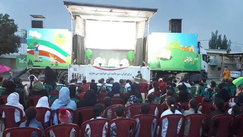 کرمانشاه.  تماشاخانه سیار. سرمست گواور