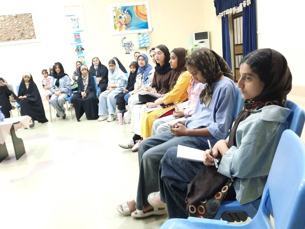 تأکید مدیرکل کانون هرمزگان بر مشارکت فعال نوجوانان در حکمرانی فرهنگی