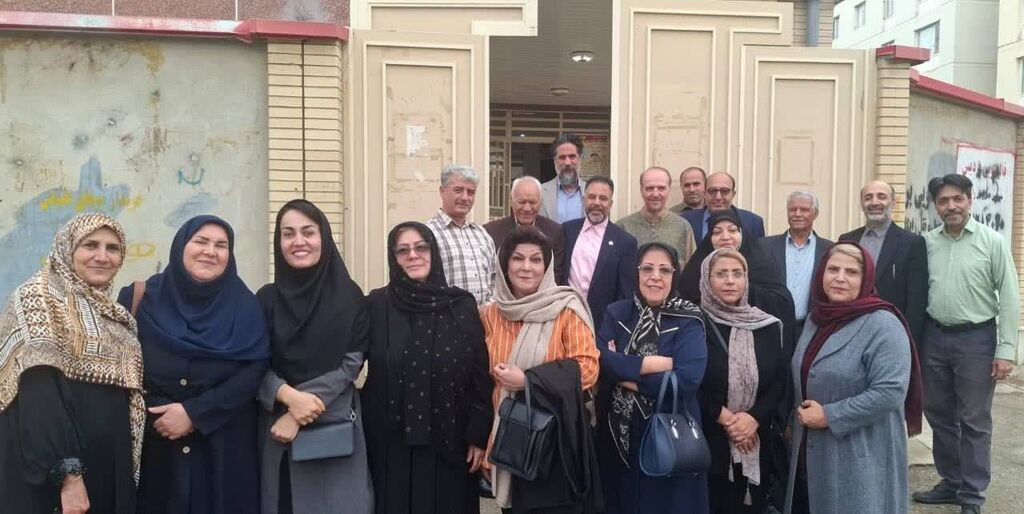 دورهمی مدیران کل اسبق و پیشکسوتان کانون کرمانشاه در مرکز شماره ۱۳