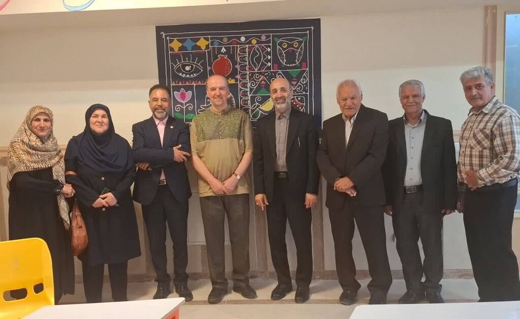 دورهمی مدیران کل اسبق و پیشکسوتان کانون کرمانشاه در مرکز شماره ۱۳