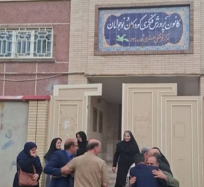 دورهمی مدیران کل اسبق و پیشکسوتان کانون کرمانشاه در مرکز شماره ۱۳