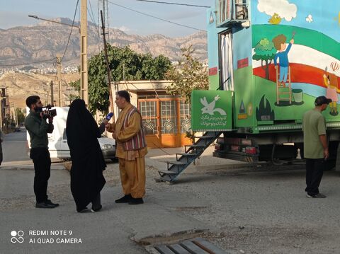 حضور تماشاخانه سیار کانون به مناسبت هفته ملی کودک در استان ایلام . روز اول در شهرستان سرابله ، روستای زنجیره علیا و شهرک شهید کشوری ایلام به روایت تصویر