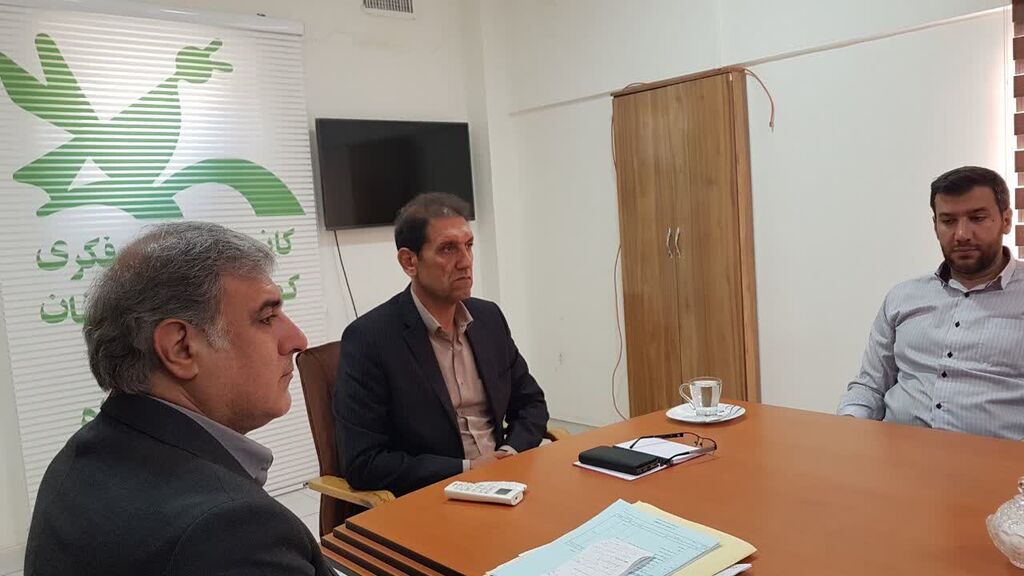 نهمین نشست شورای فرهنگی کانون کرمانشاه با محوریت هفته ملی کودک برگزار شد