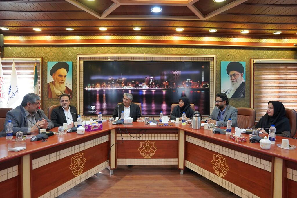 تشکیل «شورای مشورتی کودکان و نوجوانان» در شهرداری / آغاز رویکرد «با کودک» در هفته ملی کودک هرمزگان