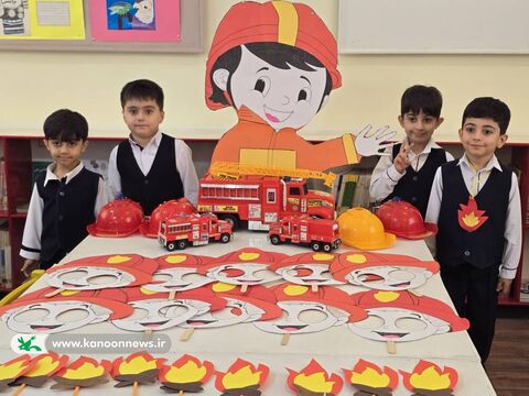 آموزش ایمنی در روز آتشنشان در مراکز کانون استان بوشهر