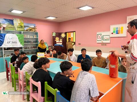 آموزش ایمنی در روز آتشنشان در مراکز کانون استان بوشهر