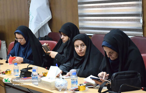 نشست خبری مدیرکل کانون لرستان با اصحاب رسانه