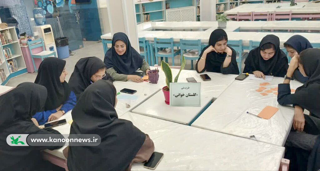 مراکز فرهنگی هنری یزد تابستان خود را با گلستان سعدی گذرانده‌اند