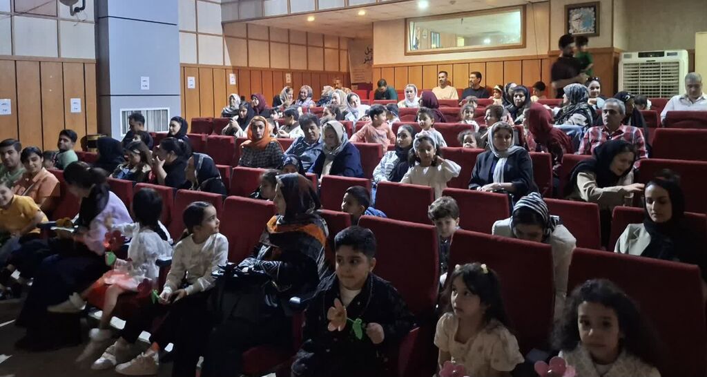 جشن «غنچهها» همزمان با سراسر کشور در مرکز مجتمع کانون البرز برگزار شد