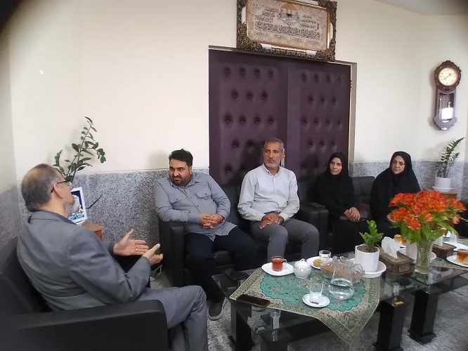 هم‌افزایی کانون و فرمانداری دهاقان برای توسعه زیرساخت‌ها و برنامه‌های فرهنگی کودک و نوجوان