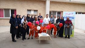 جلوه‌های لبخند کانون در بخش اطفال بیمارستان شفا سمنان