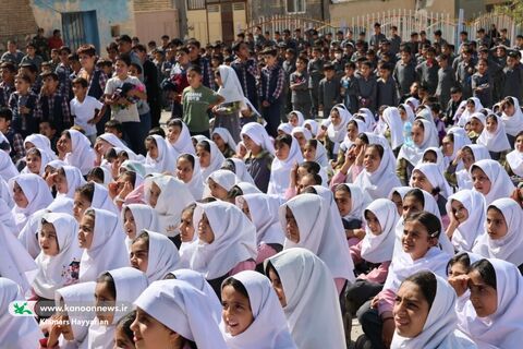 روز چهارم تماشاخانه سیار / چهارمحال و بختیاری