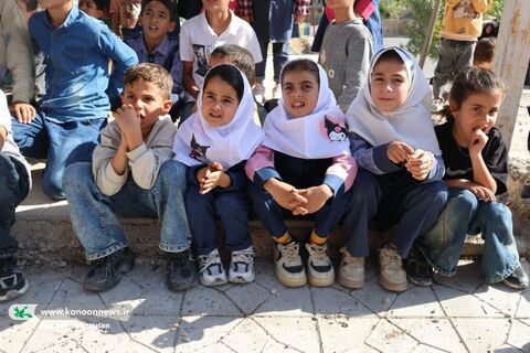 روز چهارم تماشاخانه سیار / چهارمحال و بختیاری