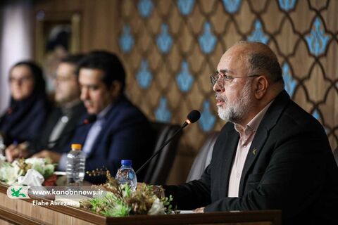 فرهاد فلاح، معاون فرهنگی کانون  در دومین همایش ملی «فرهنگ، رسانه و تحولات نسلی در ایران»