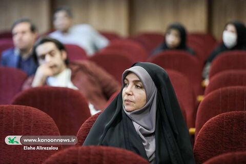 لیلا بابایی مدیرکل سرگرمی های سازنده کانون  در  در دومین همایش ملی «فرهنگ، رسانه و تحولات نسلی در ایران»