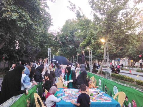 شکوفایی هنر و خلاقیت در گذر فرهنگی چهارباغ همزمان با هفته ملی کودک و جشنواره بین‌المللی فیلم اصفهان