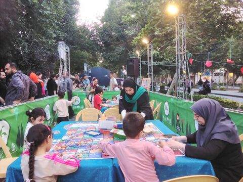 شکوفایی هنر و خلاقیت در گذر فرهنگی چهارباغ همزمان با هفته ملی کودک و جشنواره بین‌المللی فیلم اصفهان