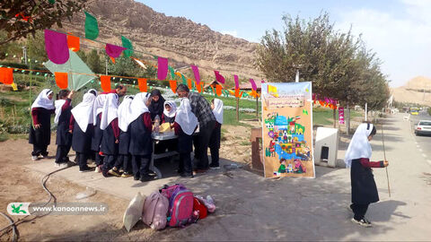 «۱۶۸ بال و یک آسمان» در کانون استان قم برگزار شد