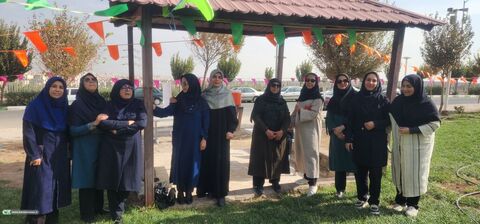 «۱۶۸ بال و یک آسمان» در کانون استان قم برگزار شد