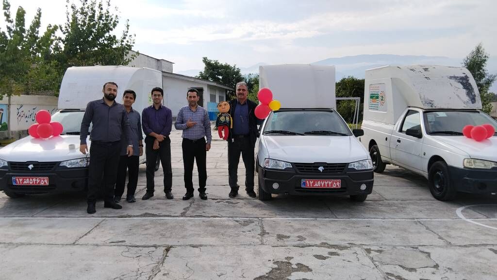 ویژه‌برنامه ۶۰ سالگی کتابخانه‌های سیار در روستای سیاه‌تلو برگزار شد
