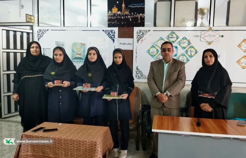 تجلیل از تیم پویش بین‌المللی «جستجوی سیارک‌ها» به مناسبت هفته جهانی فضا