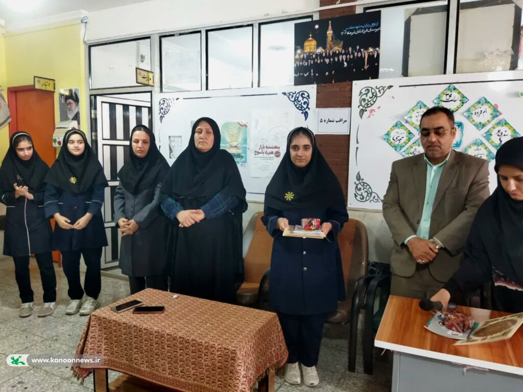 تجلیل از تیم پویش بینالمللی «در جستجوی سیارکها» به مناسبت هفته جهانی فضا