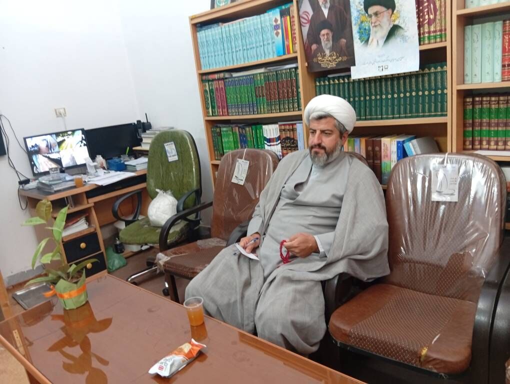 صدای کودک در دیدار با ائمه جمعه شهرستان‌ها شنیده شد