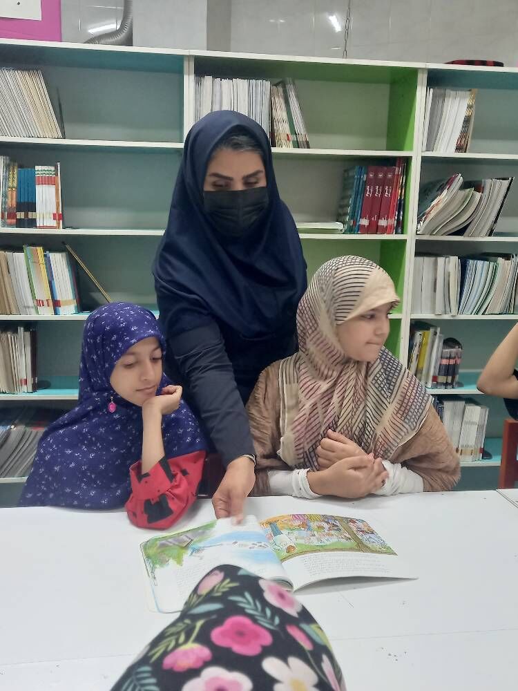 «یک بطری، یک زندگی»؛ کودکان مجتمع آفرینش برای نفس کشیدن زمین دست به کار شدند