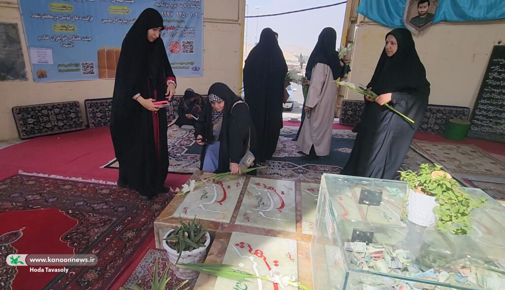 مربیان کانون قم، یاد شهدا را در نخستین روز هفته ملی کودک گرامی داشتند