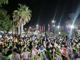 هفته ملی کودک در لامرد با یاد شهدای کودک و نمایش «مل‌مل» آغاز شد
