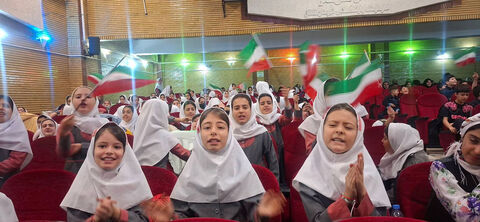 گرامیداشت شهدای کودک میناب در جشن کودکان خلخال