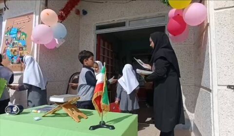 گزارش تصویری| کانون استان اردبیل «امداد فرهنگی» را در مرادلو اجرا کرد