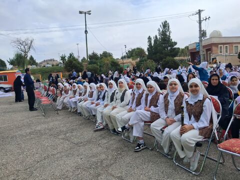 جشن بزرگ بادبادک‌ها در روز جهانی کودک همراه با کودکان ایلامی به روایت تصویر