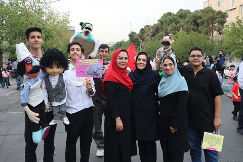 خیابان حجاب میزبان شادپیمایی کودکان در آغاز هفته ملی کودک شد