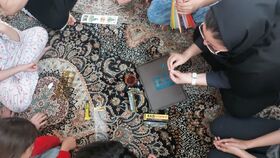 حضور مربی کانون پرورش فکری در مرکز شبه‌خانواده اراک