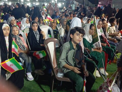 گزارش تصویری/ حضور کانون پرورش فکری کودکان ونوجوانان هرمزگان در جشن روز ملی کودک درگلزار شهدای مدرسه شجره طیبه میناب